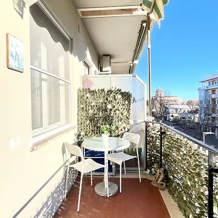Sara Lido di Ostia